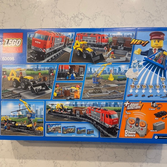 *Retired* Lego City Heavy Haul train set - Picture 2 of 12